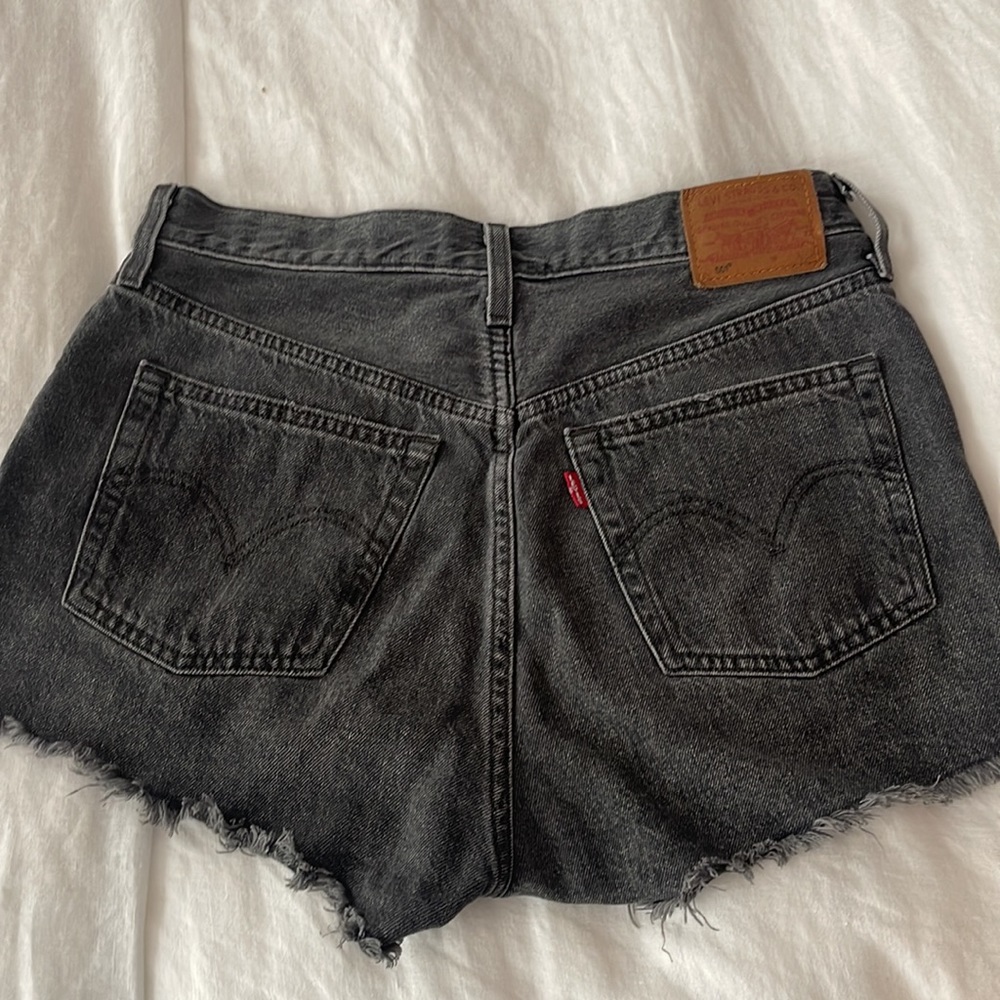 Black Levi’s jean shorts. Very good condition.